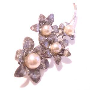 Vintage Silver Tone Faux Pearl Flower Bouquet Brooch
